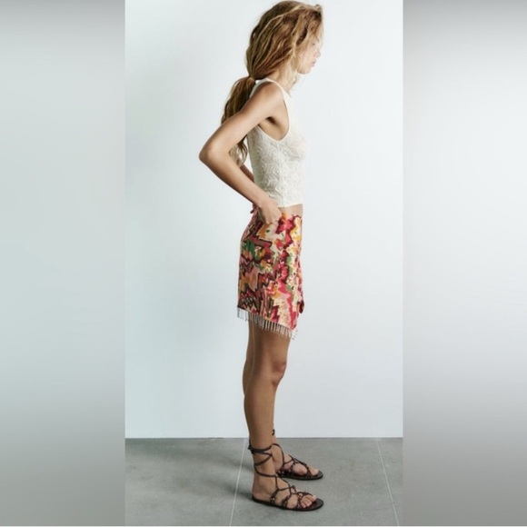 Zara Front Tie Mini Skirt Beaded Fringe Size L - Picture 3 of 10